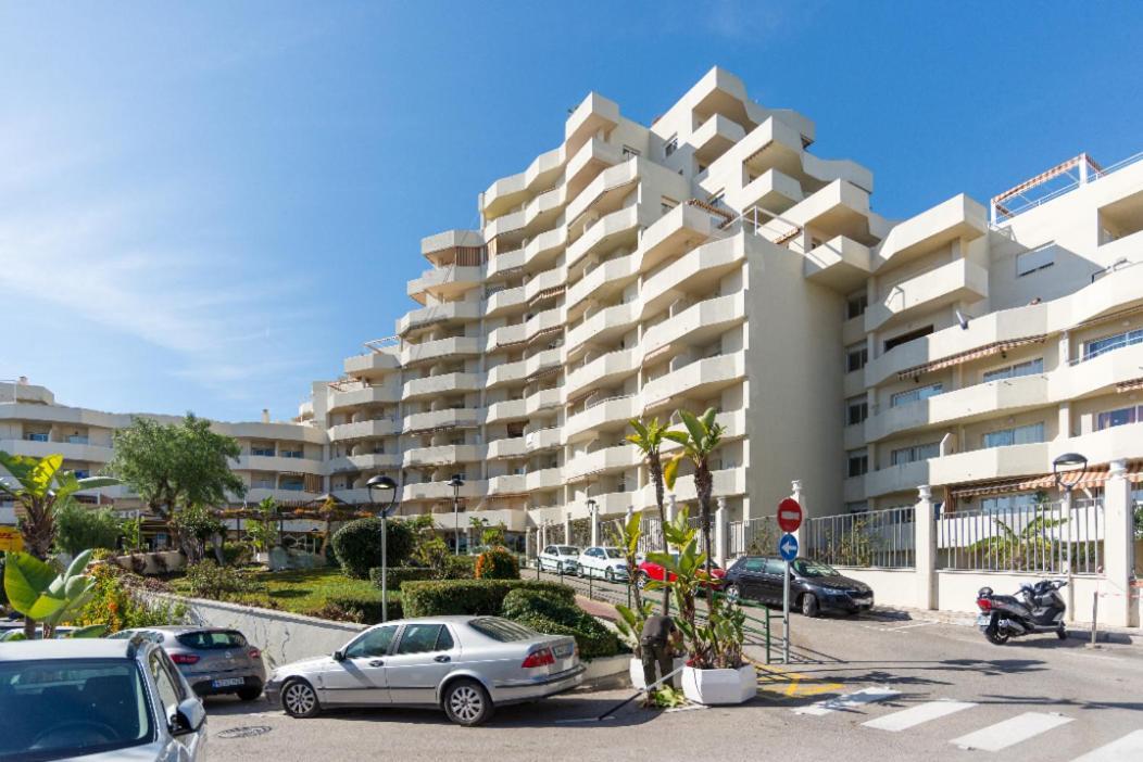 بينالماذينا Sunset Apartment - C&G Benal Beach المظهر الخارجي الصورة